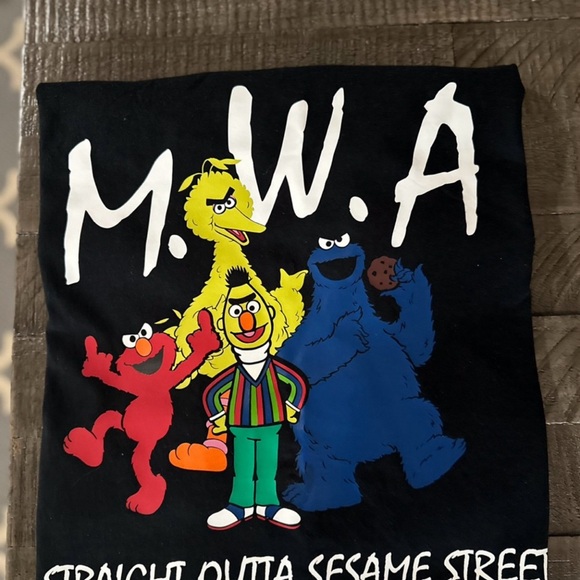 Muppets with an attitude #SesameStreet - Picture 2 of 2